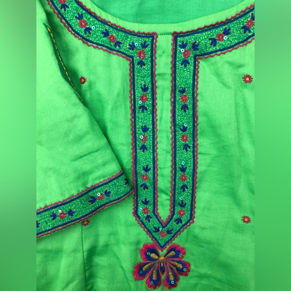 Bohemian Embroidered Sequin Floral Tunic Dress Beach Cover - Picture 5 of 15